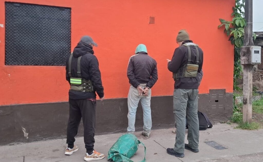 Detienen en Tucumán a un salteño con pedido de captura por una causa de estupefacientes