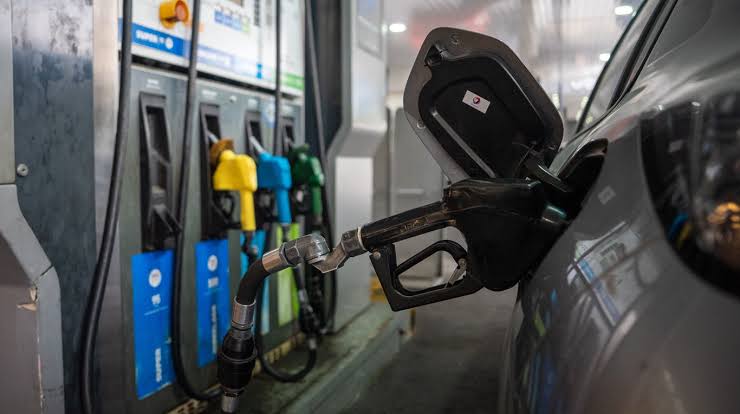 El consumo de combustibles se desplomó en Salta y las estaciones están en alerta