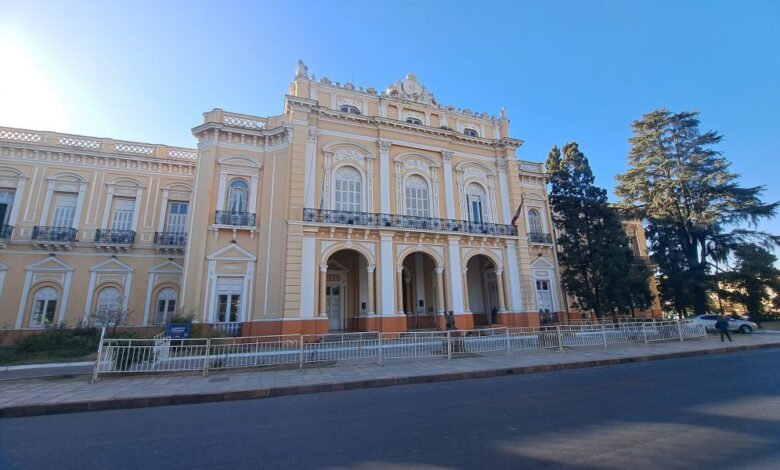 Salud, municipios y servicios: la agenda de Diputados para este martes