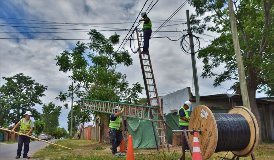 Salta permitirá conexiones eléctricas más seguras en barrios populares
