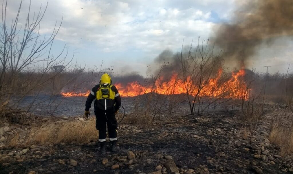 Alerta en Salta por riesgo muy alto de incendios: piden extremar los cuidados