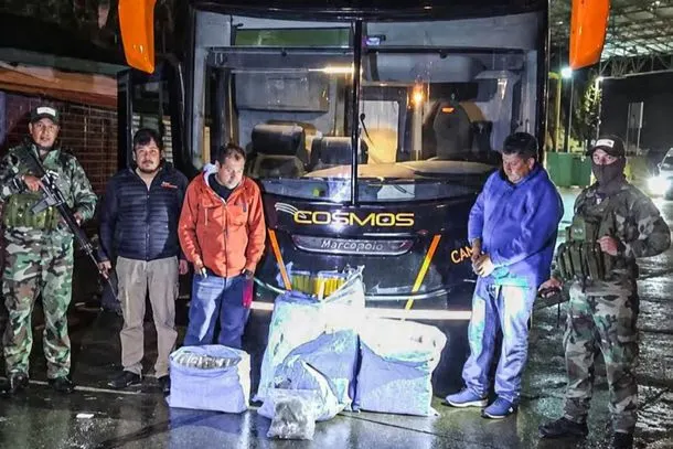 Incautaron 86,5 kg de marihuana en el micro de San Pablo
