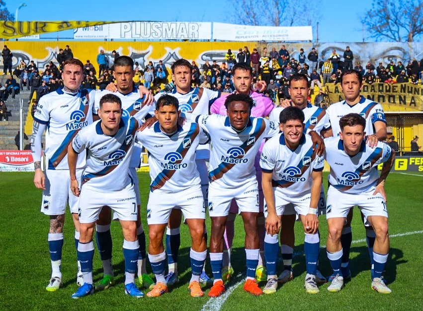 Juventud Antoniana empató con Olimpo en Bahía Blanca en el inicio del Nonagonal Final
