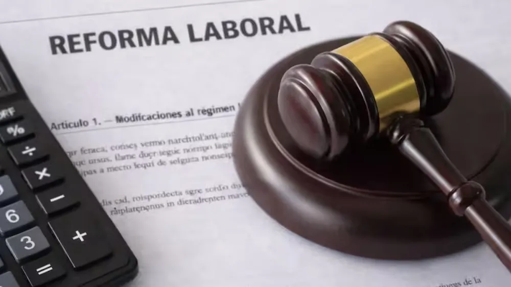 La Justicia declaró inconstitucional un artículo de la reforma laboral de Milei sobre las indemnizaciones