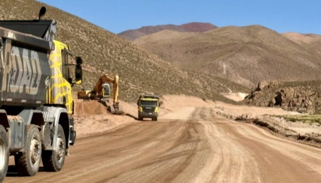 RN 51: piden extremar la precaución por tramos deteriorados y alto tránsito de camiones