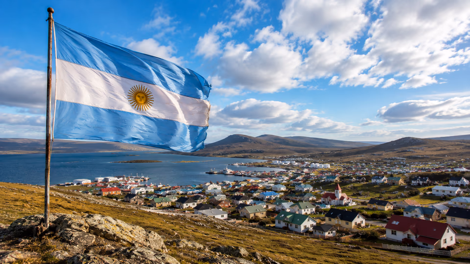Malvinas: el Gobierno destinará más de $300.000 millones para la construcción de la Base Naval Integrada en Ushuaia