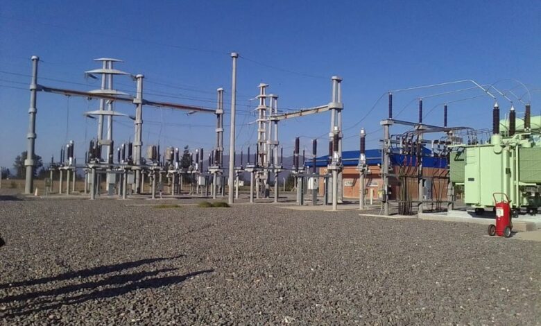 Localidades del Valle de Lerma se encuentran sin luz por una falla en una línea de alta tensión