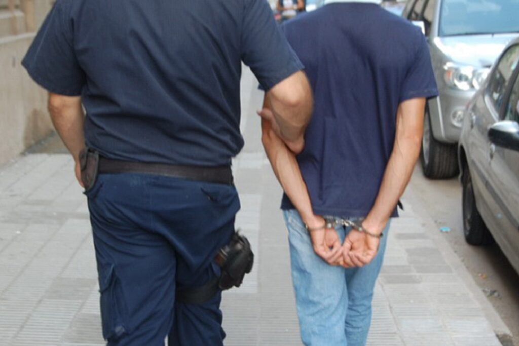 Detuvieron a un joven vinculado a un robo en un local comercial en Salvador Mazza