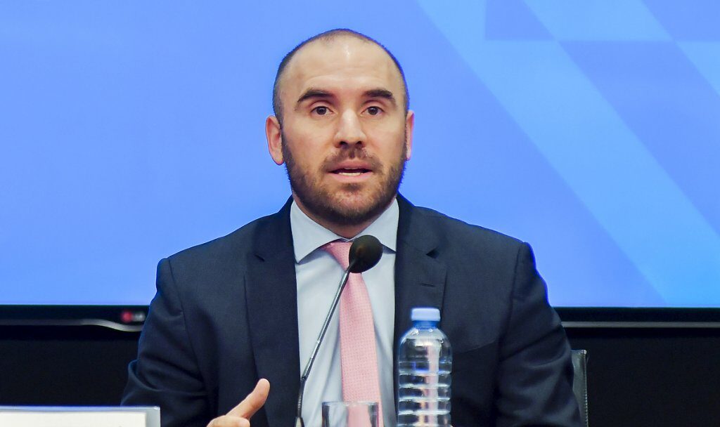 Martín Guzmán advierte por el modelo de Milei: “Se celebró la caída de la inflación, pero los ingresos están muy mal”