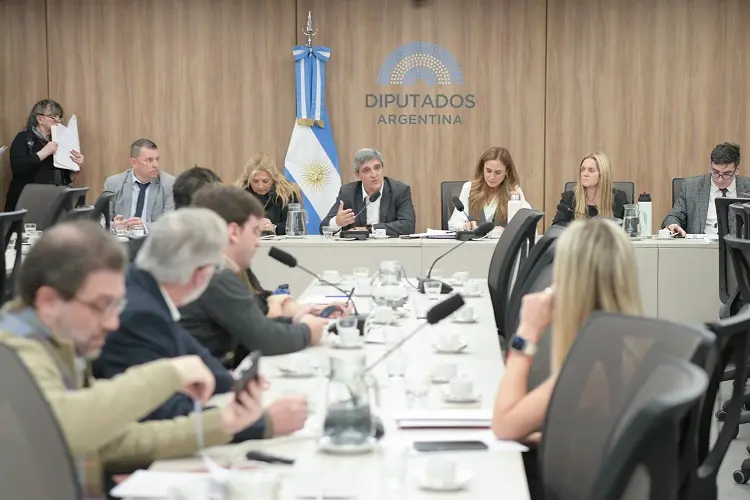 Salta propuso usar impuestos al alcohol para financiar la lucha contra las adicciones