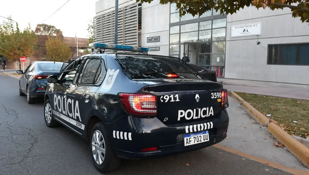 Mendoza: imputaron a un policía por presunto abuso sexual contra una detenida