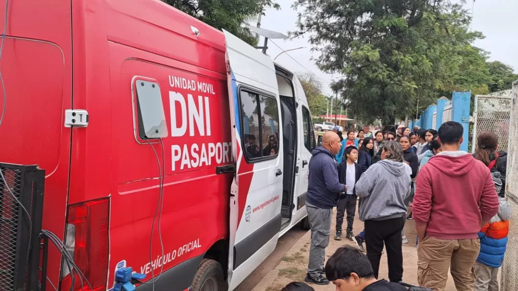El Registro Civil realiza operativos de identificación en Luracatao, Seclantás, Molinos y Guachipas