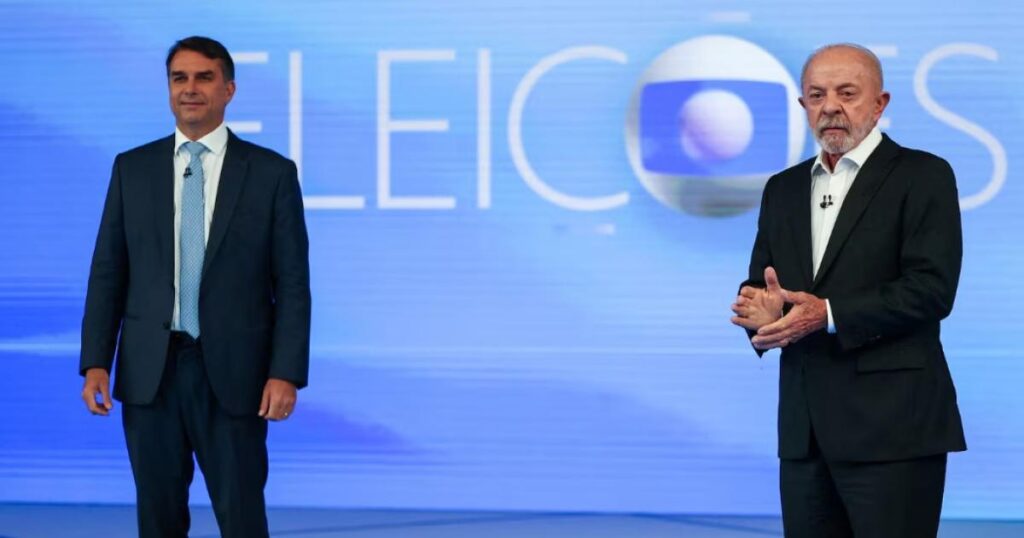 Lula y Flávio Bolsonaro cruzaron acusaciones y llevaron a la Argentina al centro del debate presidencial brasileño