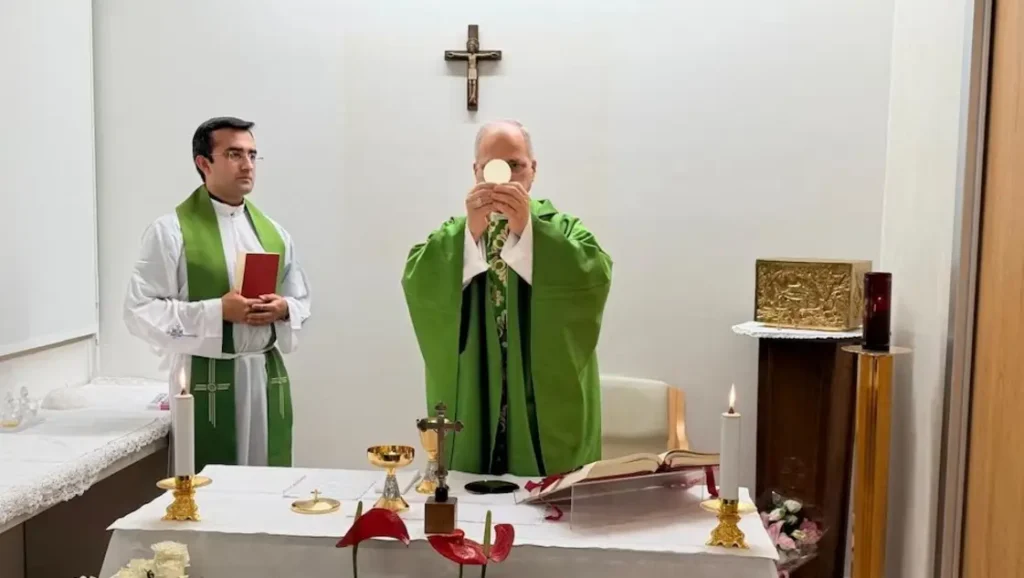 La salud del papa León XIV: celebró una misa y nuevos estudios confirman una “mejora constante”
