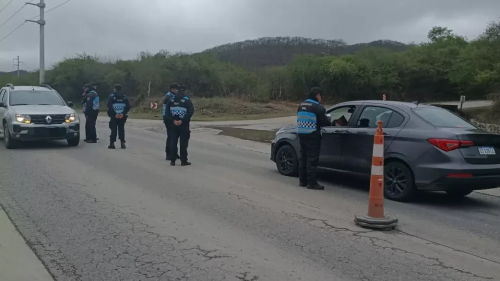 Durante el fin de semana sancionan a más de 1.500 conductores por incumplir normativas viales