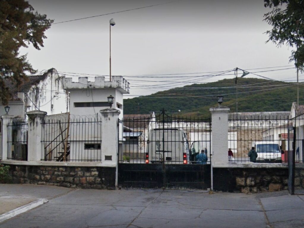 El Servicio Penitenciario identificó al preso que murió en el penal de Villa Las Rosas