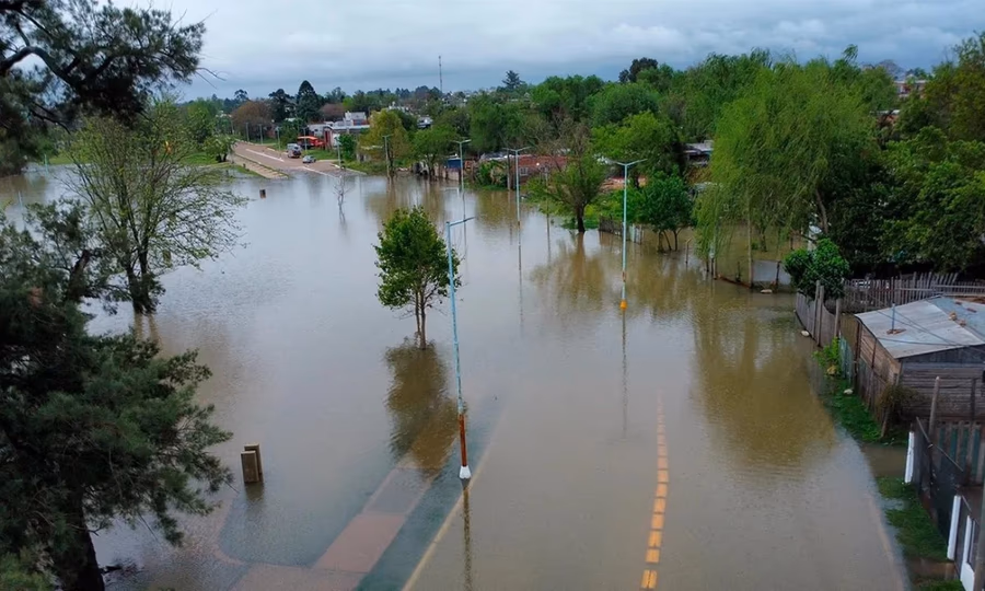 Efecto El Niño en el Litoral: crecen los ríos Paraná y Uruguay