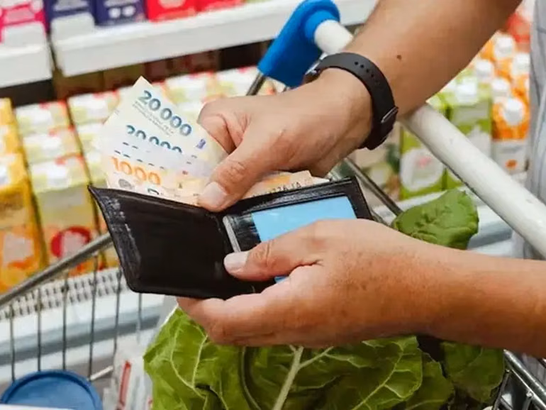 La inflación se aceleró al 1,9% en septiembre y acumuló 33,4% en doce meses
