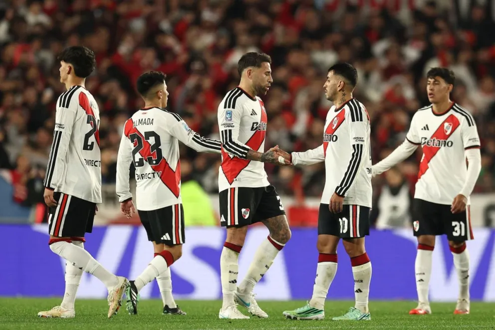 La formación de River para visitar a Sarmiento de Junín en el Torneo Clausura