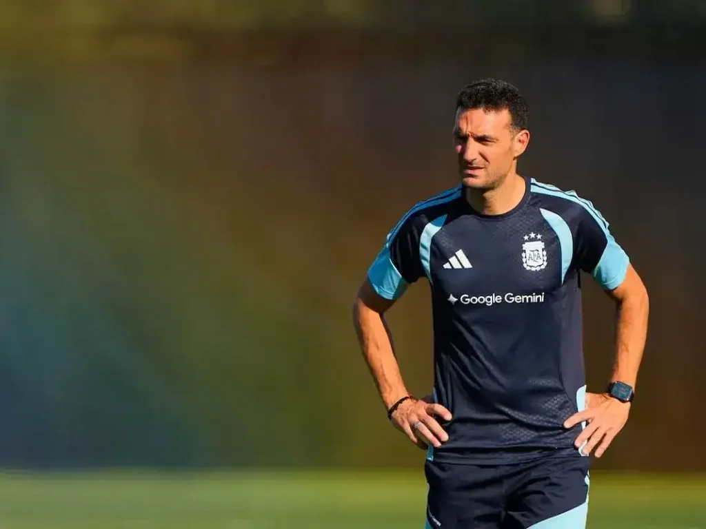 Scaloni acordó su continuidad como entrenador de la Selección argentina